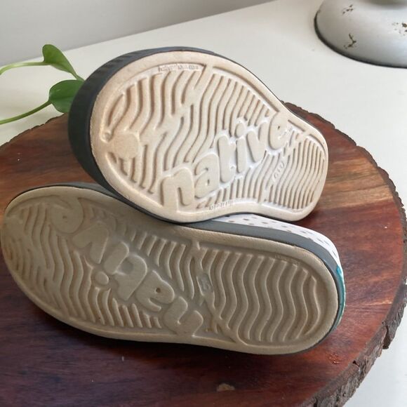 NATIVE C11 Jefferson Unisex Vegan Cloud Gry/Dublin Gry Waterproof Slip Resistant - Picture 10 of 14